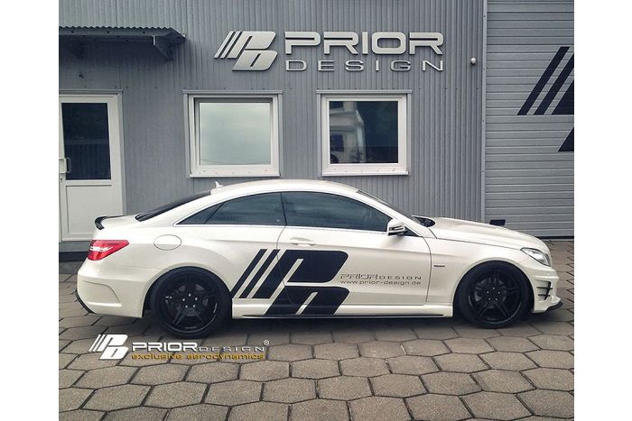 PD550 Black Edition Side Skirts